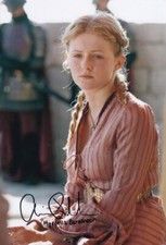 AIMEE RICHARDSON signed Autogramm 20x30cm GAME OF THRONES in Person autograph