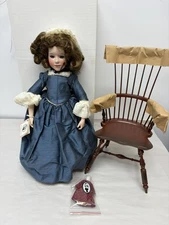 WENDY LAWTON CLARISSA FIELDS AND BANGWELL PUTT WITH CHAIR!