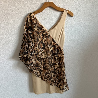 Bebe Asymmetric Flutter Sleeve Printed Dress Size S $79 Retail NWT