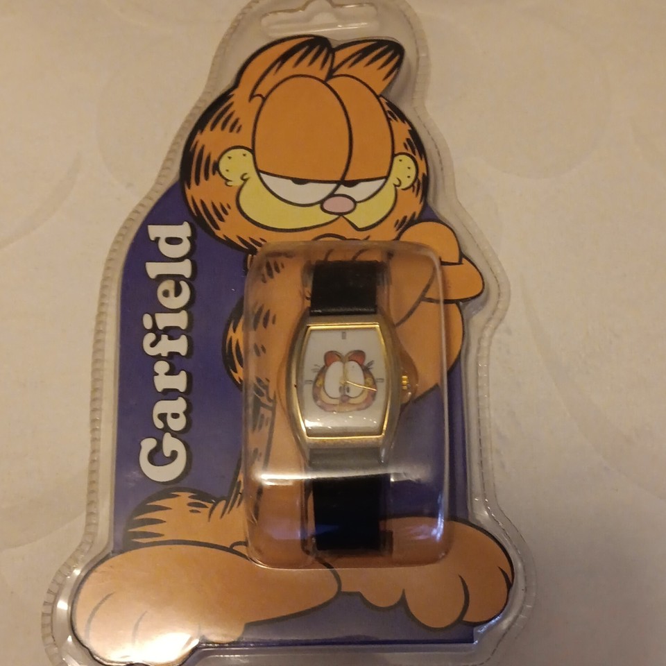 New-old-stock Garfield analog quartz watch from the era when Garfield was everywhere — a genuinely rare, unworn piece of 80s pop culture on your wrist.