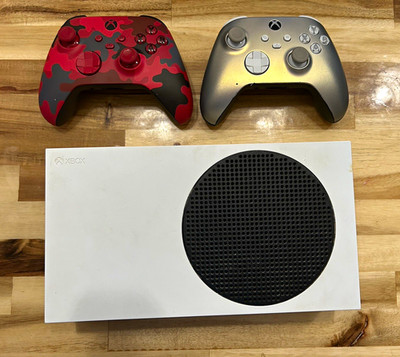 Microsoft Xbox Series S 512GB White Console 2 Controllers 1440p Region Free