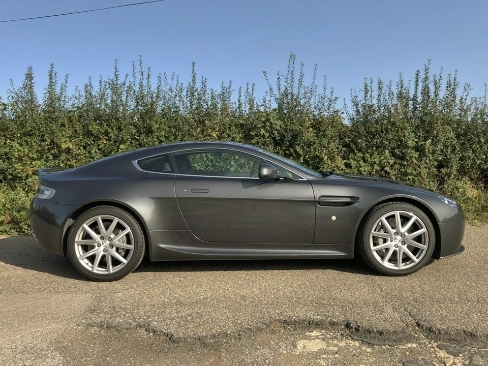 2013 Aston Martin Vantage 2dr [420] (Stored professionally for the past 10 years - Image 2 of 4