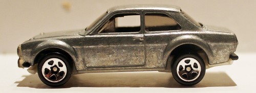 Hot wheels Ford escort RS 1600 Pre-production Factory sample mint white base - Picture 2 of 5