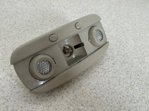 2011-2017 FORD FIESTA S REAR INTERIOR OVERHEAD DOME MAP LIGHT BEIGE OEM - Picture 2 of 4