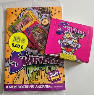 Skifidol Trading Card Album Starter Scatola box bustine edicola Panini