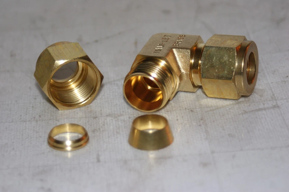1/2" Tube  Brass Elbow Fitting Ham-Let 765LB1/2 - Image 3 of 4