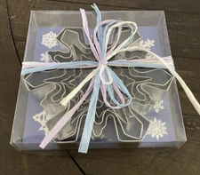 R&M International Snowflakes Cookie Cutters, Assorted Sizes, 8 ￼Piece Set NIP