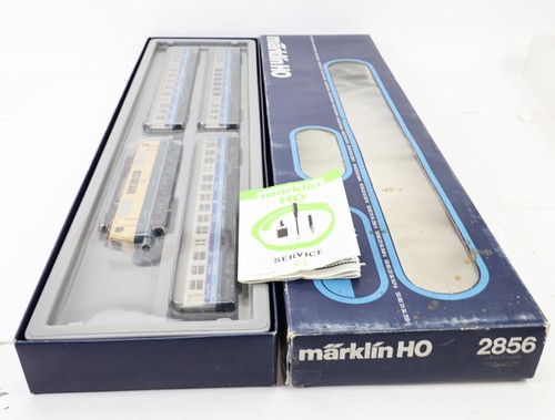 Märklin H0 2856 Personenzugset 4-tlg "Airport-Express" BR 111 105-3 DB / Digital - Bild 7 von 7
