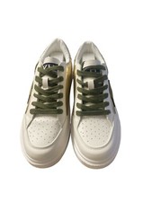 Vintage Havana Lexa Fashion Sneakers - Available in Size 8