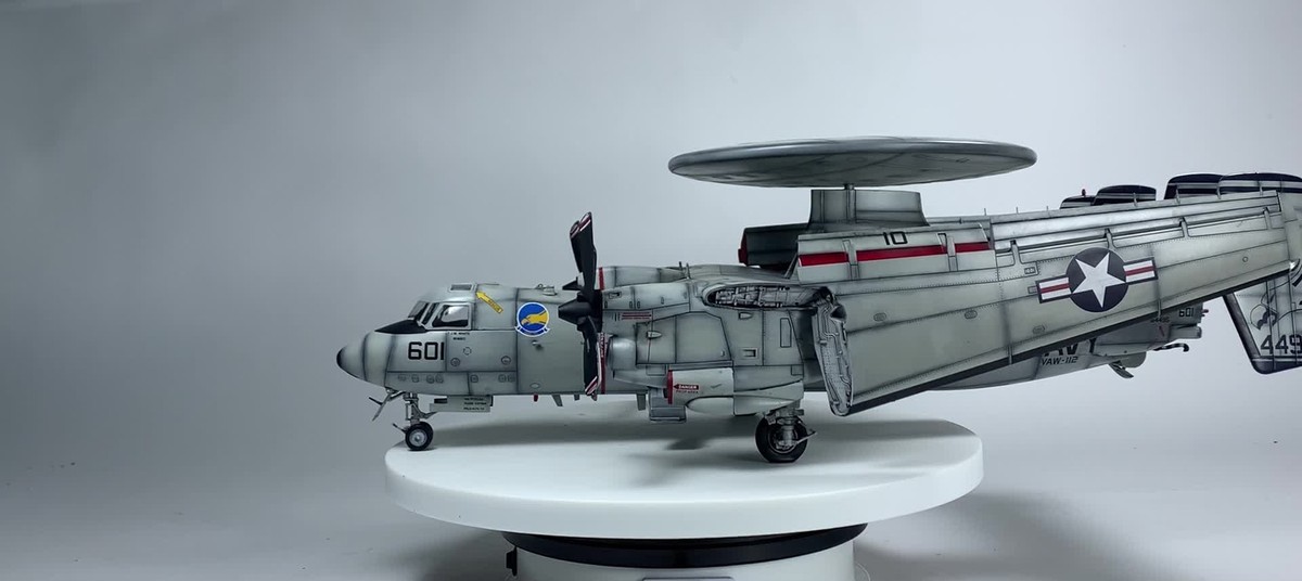 US NAVY E2C HAWKEYE. 完成品 Rare MINT 1:72 Air Force 1 Aircraft Grumman E-2C Hawkeye USN
