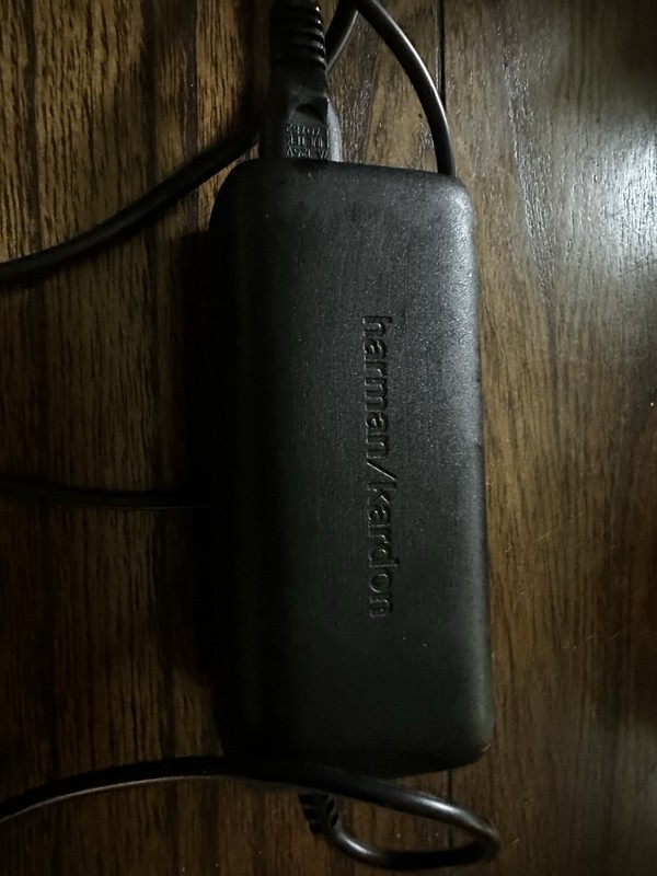 Harmon Kardon Charger Working Great Condition