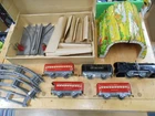 Marx Commodore Vanderbilt Tin Windup passenger Train Set SILVER bases + more