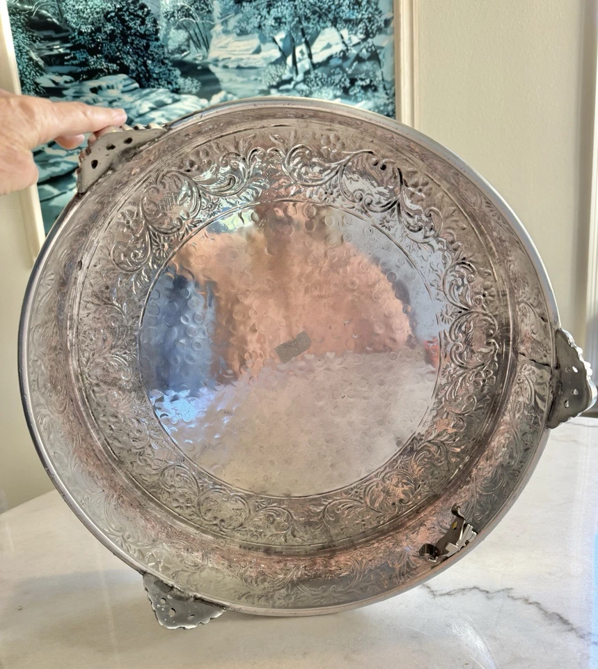 ENORME 18 pulgadas tono plata redondo metal en relieve soporte para pasteles elevador boda cumpleaños Foto 4 de 4