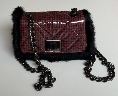 TOSCA BLU, Tasche, Rot/Schwarz, Pepita-Muster,  Fellbesatz, Kettenriemen, Neu