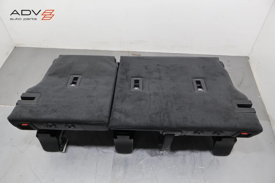 2024 - 2025 Chevrolet Blazer EV trasero segunda fila cojín de asiento completo y reposabrazos OEM Foto 4 de 4