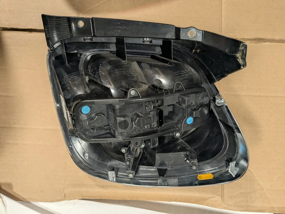 2016 2017 2018 FIAT 500X ОРИГИНАЛЬНЫЕ ЗАДНИЕ ФОНАРИ СО СТОРОНЫ ВОДИТЕЛЯ И ПАССАЖИРА В СБОРЕ - Изображение 2 из 4