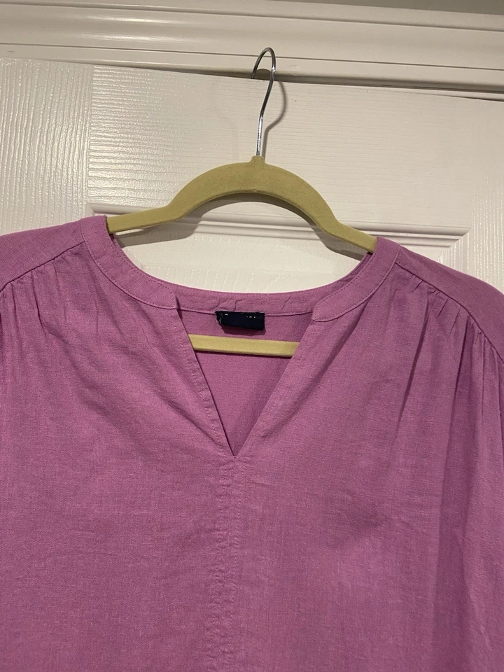 Splendid Size S Lavender V Neck Soft Linen Blend Split Hem Short Sleeve Top - Image 4 of 4