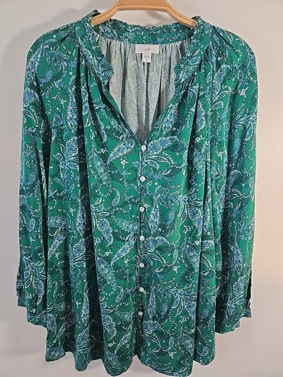 NWOT J.Jill Green Paisley Button Down Shirt Blouse Size XL Ruffle Neck