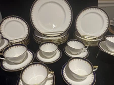 Aynsley 8213 Laurette 5 piece service for 12 Bone China England Cobalt 59 Pieces