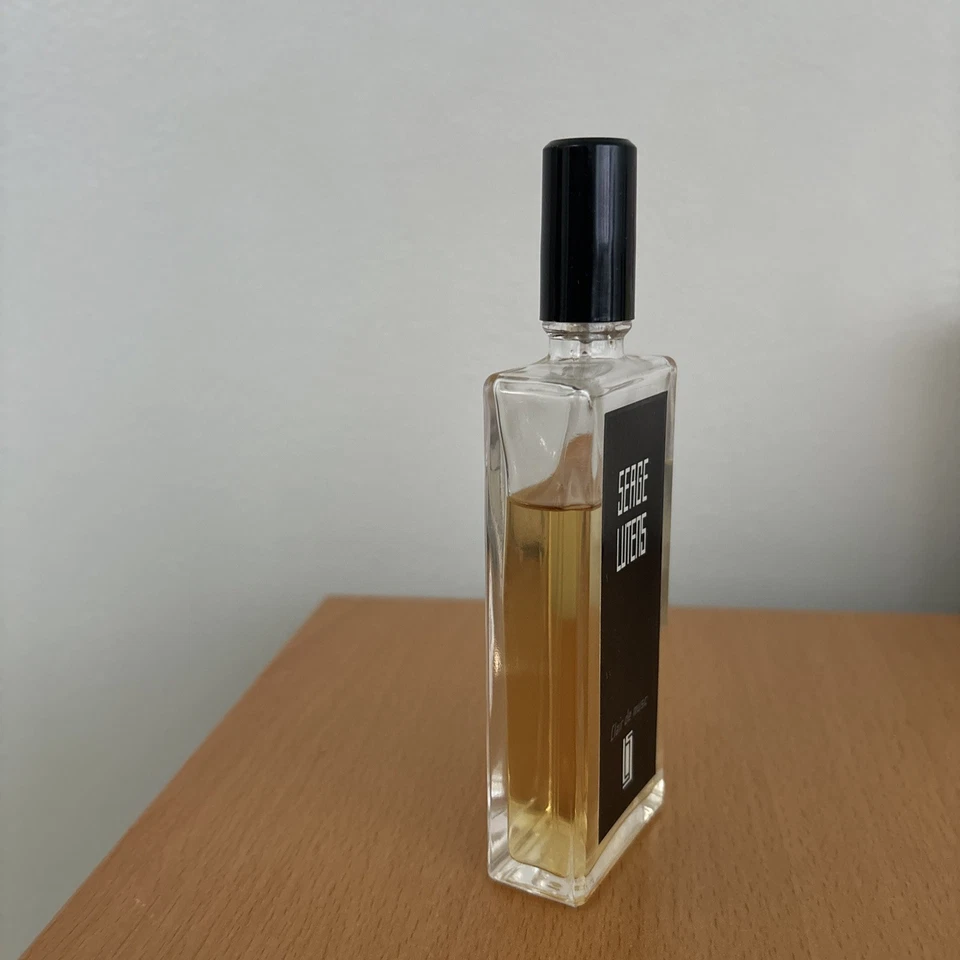 Serge Lutens Clair De Musc 1,7 OZ Eau de Parfum Foto 2 de 4