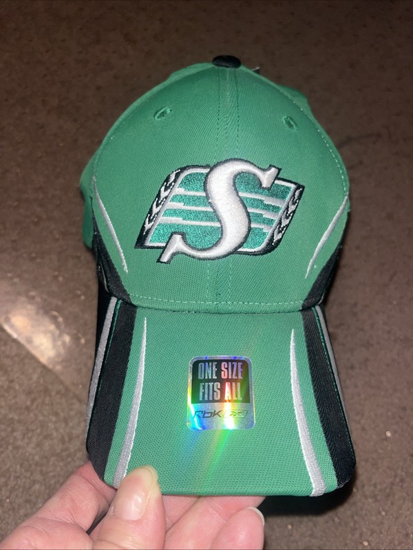Vintage NWT saskatchewan roughriders Reebok hat. Elastic Back OSFA