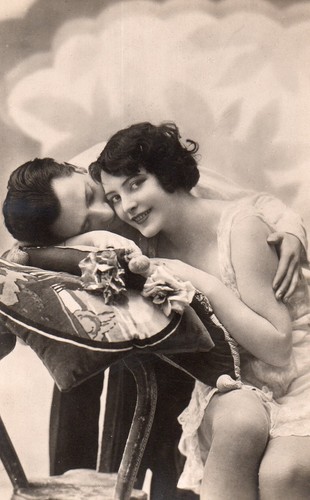 BK794 Carte postale Photo vintage card RPPC couple fantaisie amour