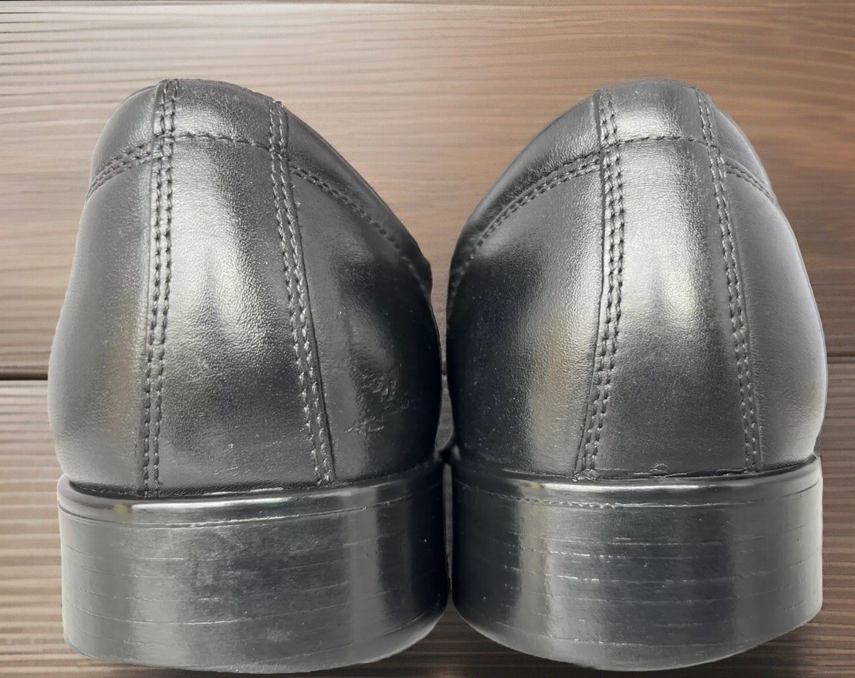 Ecco Tray Tech Slip On Bike Toe Dress Loafers Black Leather  display picture 3
