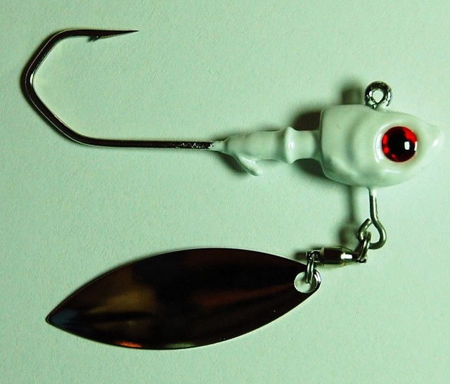 (3) 1/4 oz herring head underspin jig under spin bass striper 4/0 xl