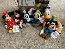 lot of  7 micky mouse beanie bags includes steam boat willie all with tags
