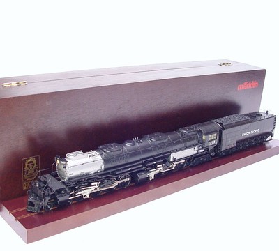 ho big boy locomotive