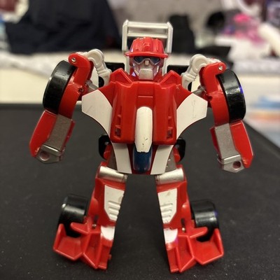 Transformers Rescue Bots HEATWAVE The Fire-Bot Race Car Action Figure