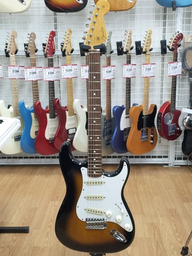 ST62 Model ST62 FENDER JAPAN