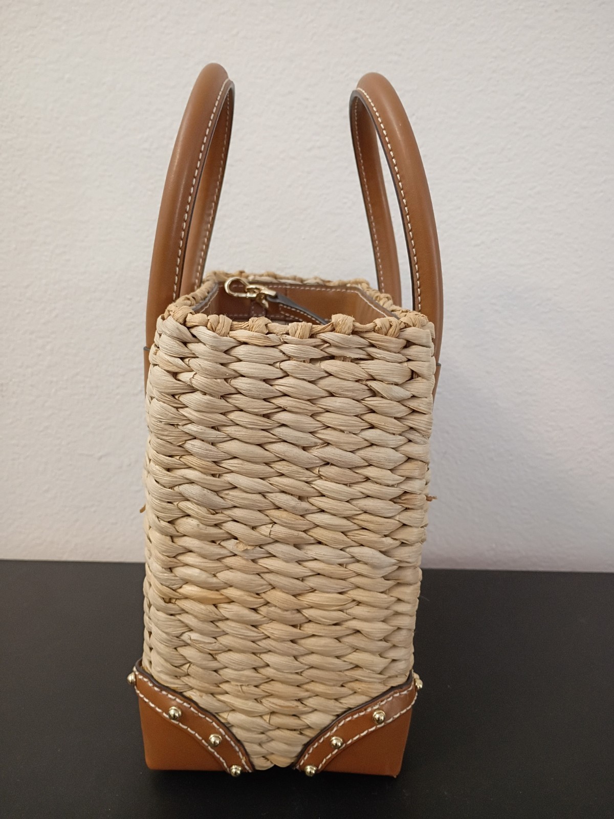 Michael Kors Malibu Medium Woven Messenger Bag In Natural Straw NWT thumbnail 4