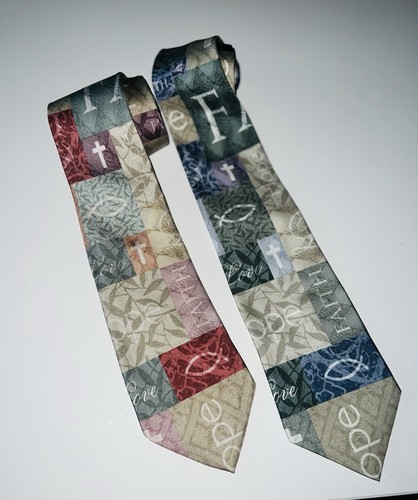 Eagle Men's Silk Tie Novelty Bible Books Theme, Christian Pastor 58 Inches