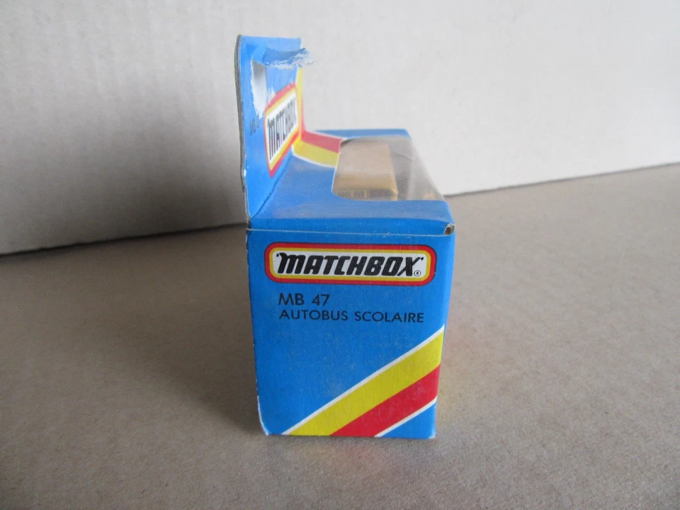 267B Vintage 1981 Matchbox MB 47 Autobus Scuola Quartiere 2 US 1:76 Nuovo + - Immagine 2 di 4