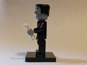 Lego Monster Butler 10228 Haunted House Monster Fighters Minifigure