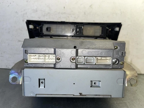 861200F010 Sistema Audio/Radio Cd para TOYOTA COROLLA VERSO (E12) 107713 - Imagen 2 de 3