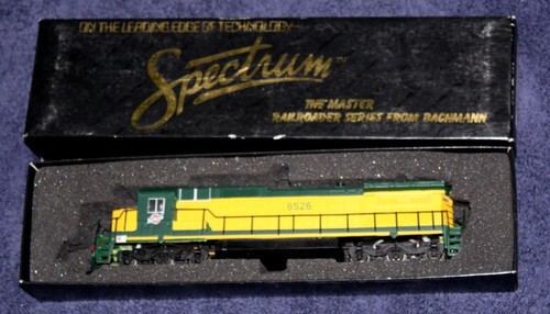 LI001 BACHMAN SPECTRUM 85017 train Ho Locomotive diesel GE DASH 8-40C