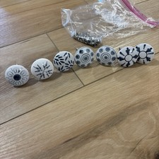 Set of 7 Blue And White Ceramic Knobs And Pulls Vintage Cabinet Knob Assorted