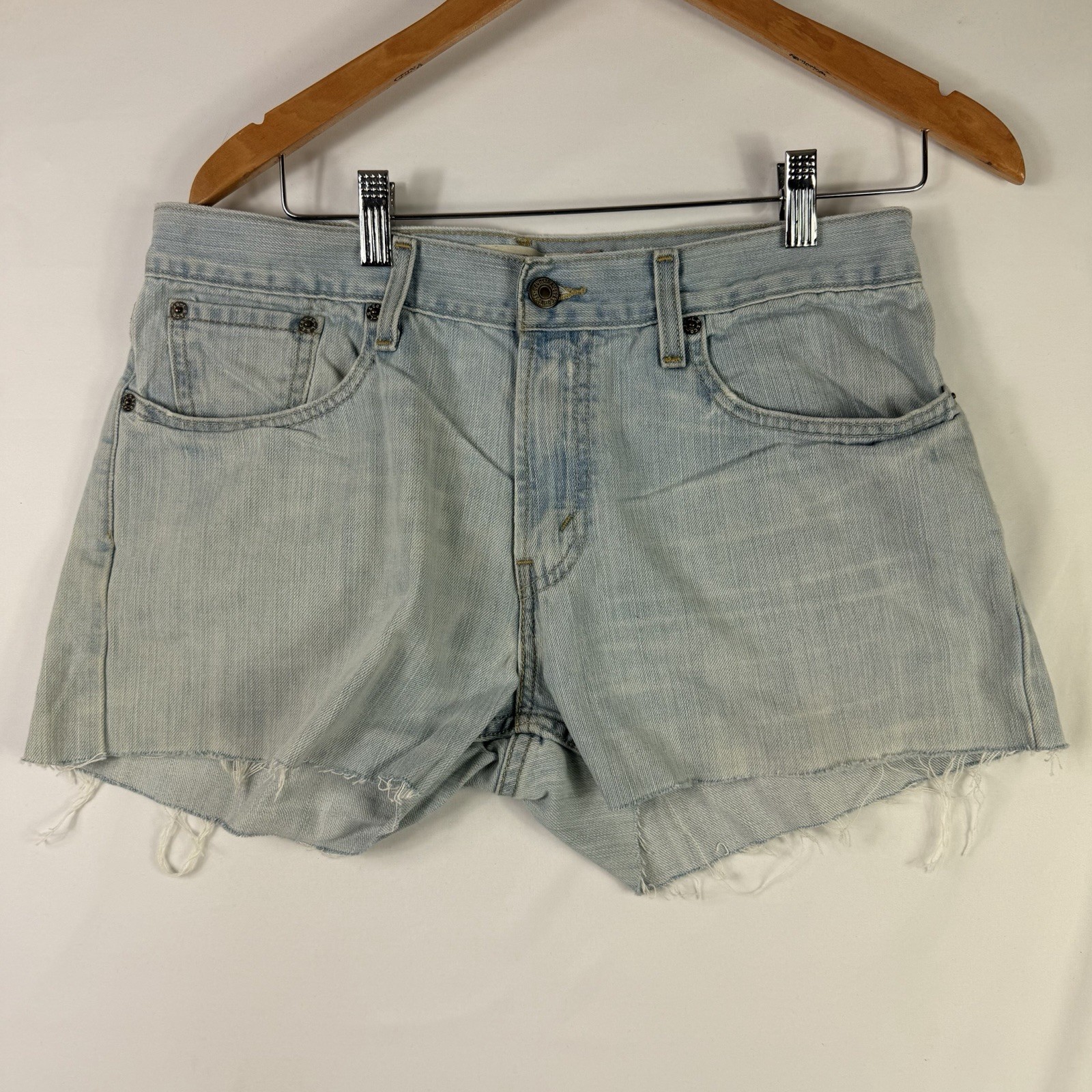 Levi's Cut-Off Denim Shorts Mid Length Distressed Mid Rise Womens Blue Size 32