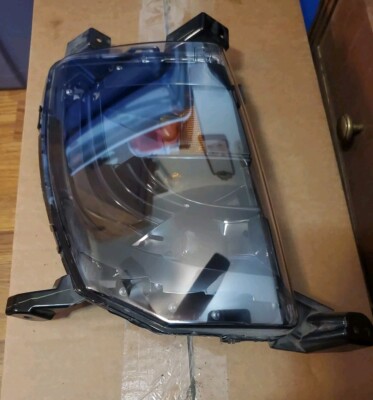 New OEM 2016-2020 Tesla Model-S RIGHT Passenger Front Fog Light Fascia Lamp