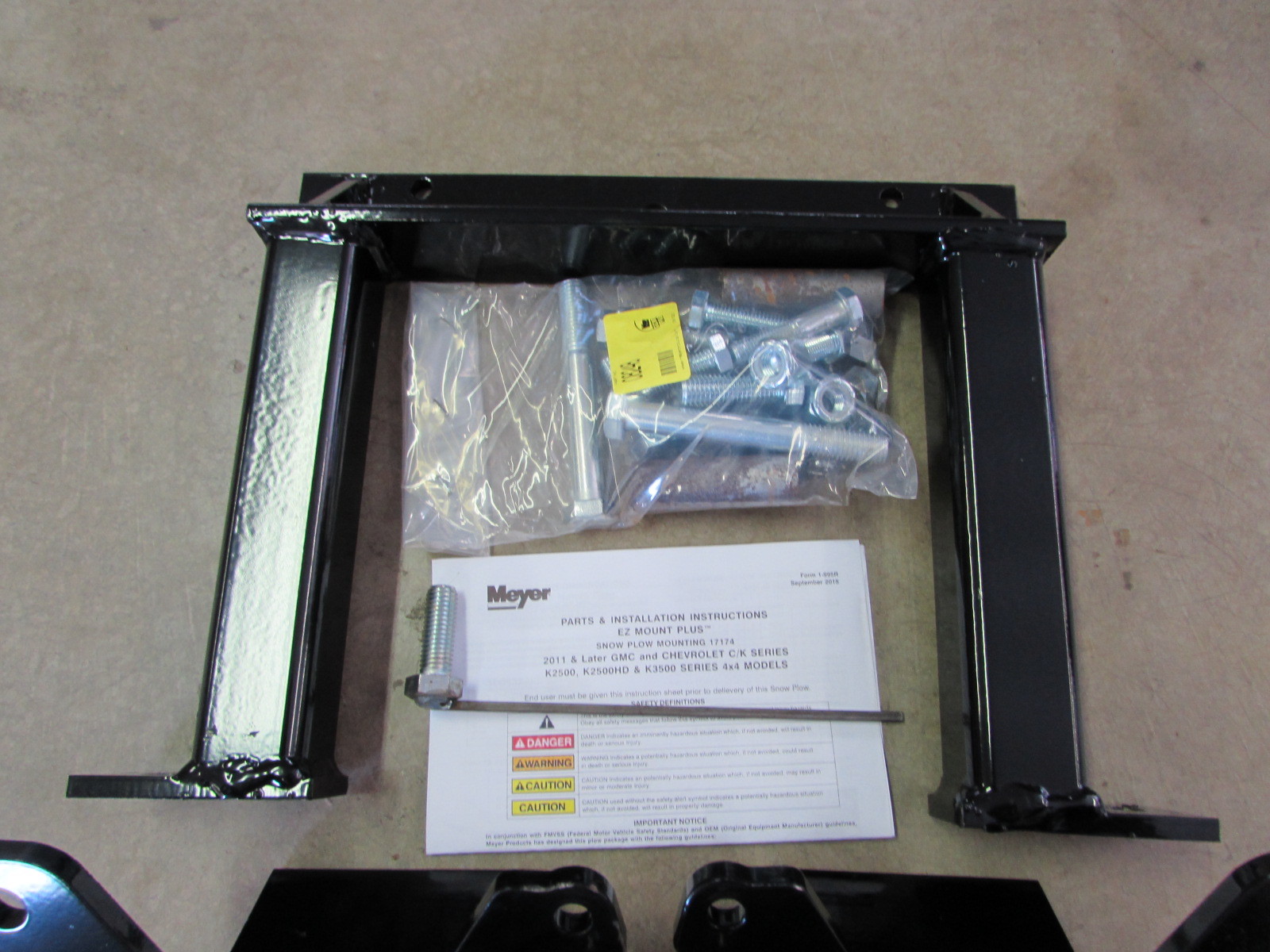 MEYER SNOW PLOW MD2 EZ PLUS MOUNT KIT 17174 20112019 CHEVY GMC 2500