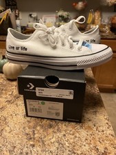 NEW Custom White Converse   Live Ur Life  W/ Blue Floral Accent, W 9, M 7
