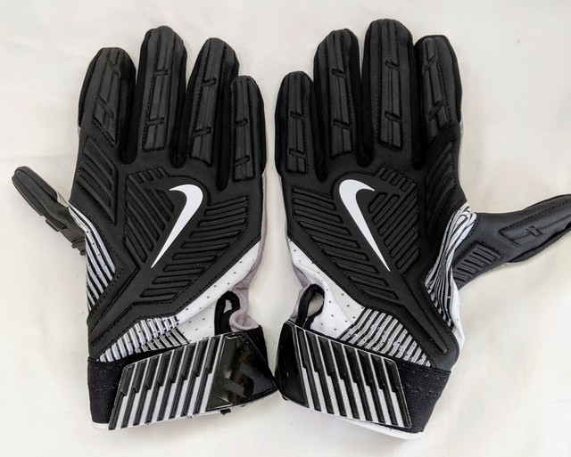 New Nike DTackle 5 NFL PE Padded Lineman Gloves 4XL Black White PGF463010 eBay