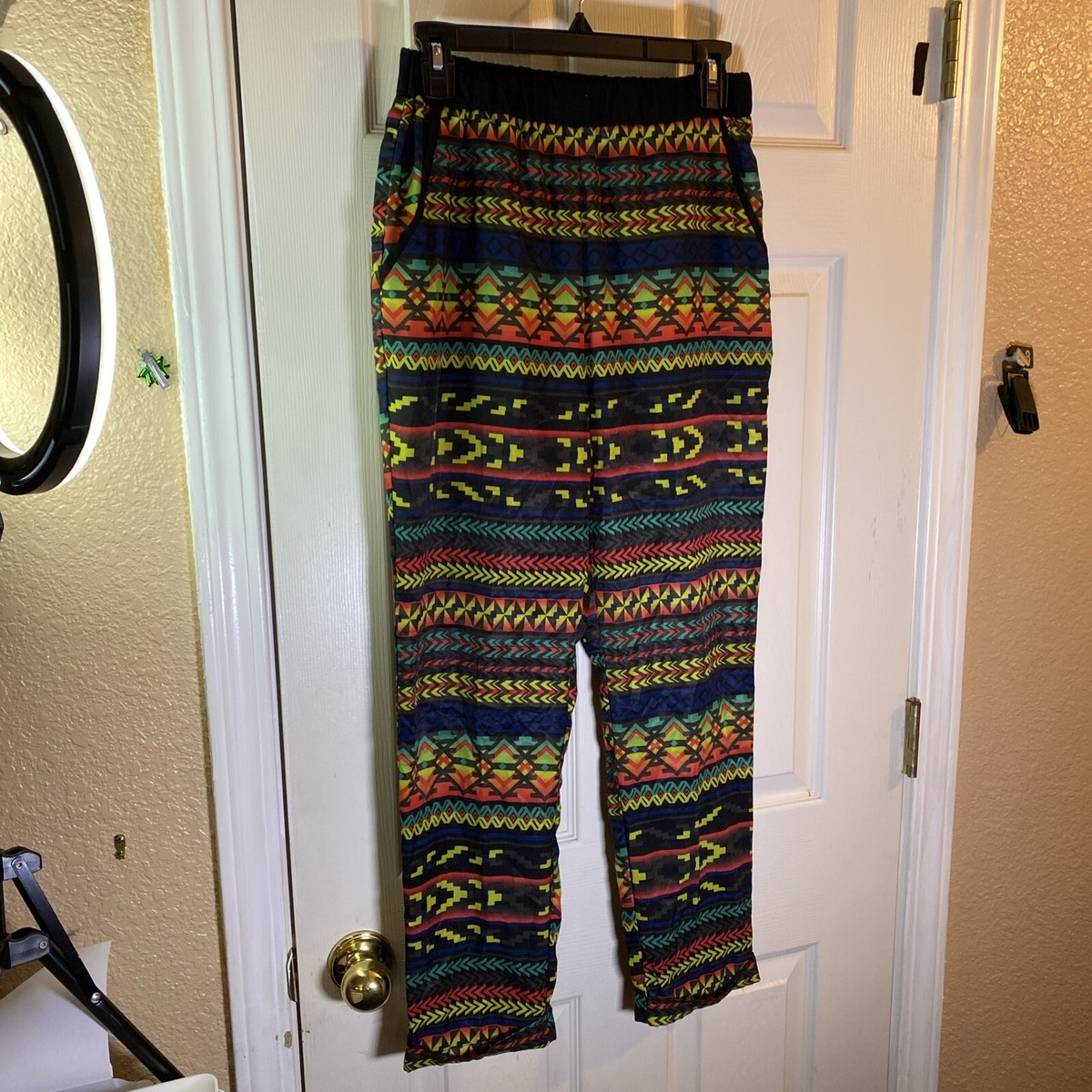 Xhilaration Women M Pajama Pants Sleepwear Lounge Pockets Abstract  Geometric Fun