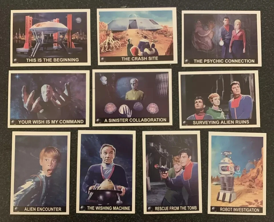 Lost in Space Set of 45 Trade Cards The Art of Ron Gross LIMITED ISSUE Near Mint - Image 3 of 4