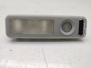 BMW 5 E39 2001 Heck Rücksitz Licht 2497576 AAA11957