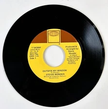 Stevie Wonder Outside My Window / Same Old Story Vinyl 45 w Original Sleeve  NM
