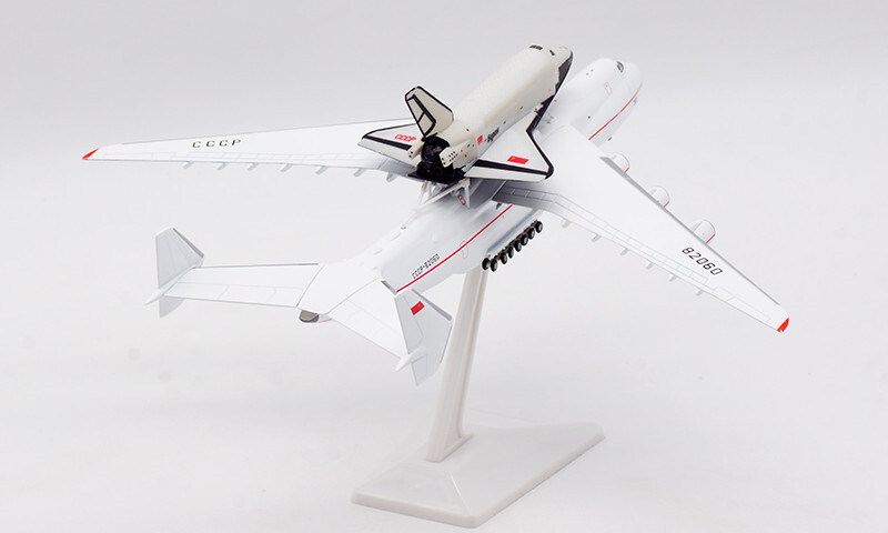 1:400 Scale For Blue wings Antonov An-225 Mriya & RKK Energiya