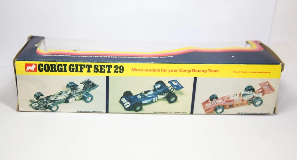 Juego de Regalo Corgi 29 Duckhams Fórmula 1 Surtees Racing Set En Caja Original -Nr Como Nuevo Foto 4 de 4